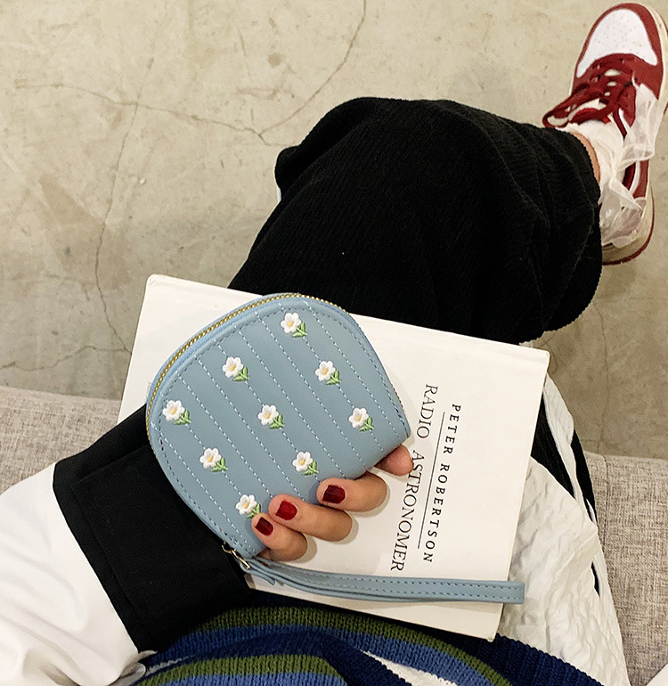 Wallets for Women, Leather Floral RFID Blocking Small Bifold Wallet - Image 9